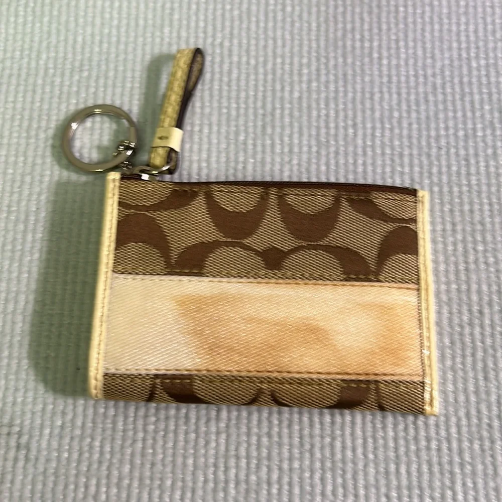 COACH Signature Silver Keychain Pouch Change Purse Wallet - Picture 2 of 6